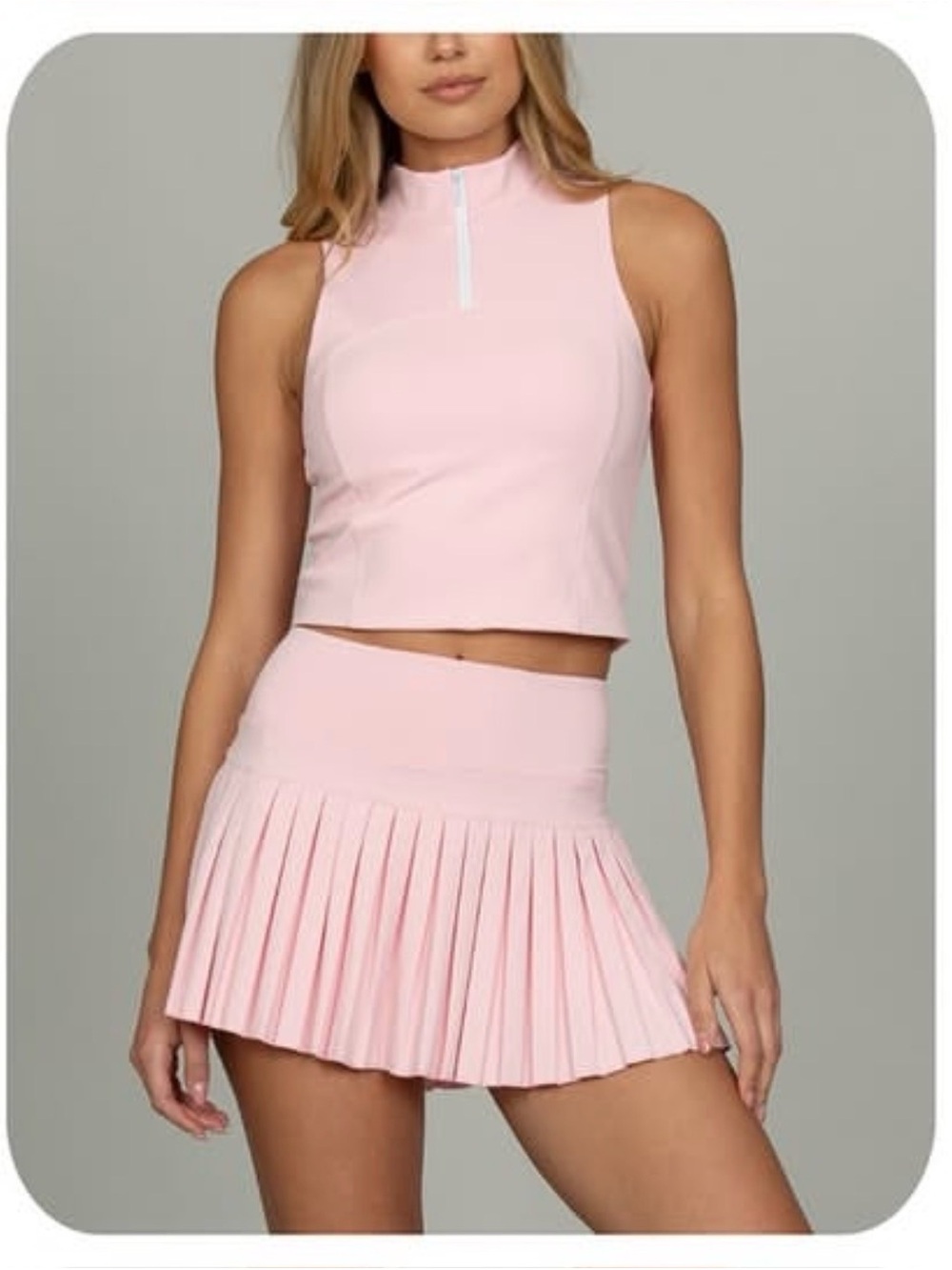 Gold Hinge Pleated Mini Skirt in Light Pink